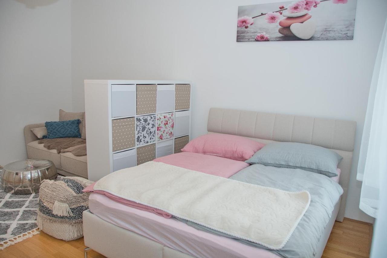 White Lotus Apartment Відень Екстер'єр фото