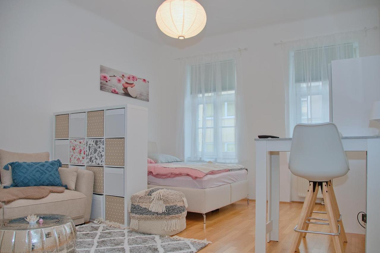 White Lotus Apartment Відень Екстер'єр фото